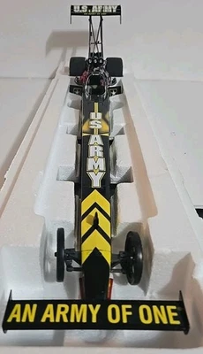 Tony Schumacher 1:16 Ejército de Estados Unidos Dragster “The Sarge” 03 Diecast – 1 de 1750 Sin usar, en caja Foto 1 de 4