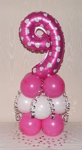 ALTER 9 MÄDCHEN - NEUN - ROSA HERZ ZAHL FOLIENBALLON TISCHDEKO AUFSTELLER - Bild 1 von 10