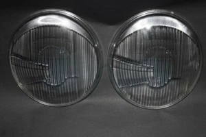 PORSCHE 356 911 912 VW BUG TWO RHD ASYMMETRIC BOSCH HEADLIGHT LENSES 1305604081 - Picture 1 of 1