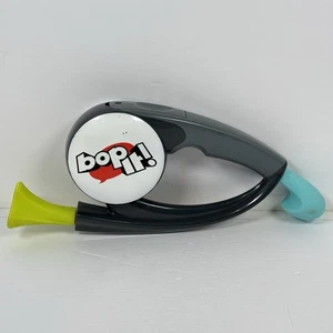 Hasbro Bop It! Game 2015 Handheld Electronic (Tested & works✅️) - Picture 1 of 9