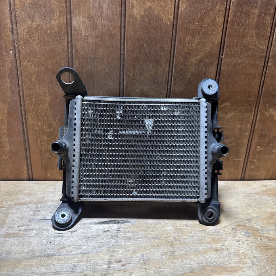 Radiador delantero izquierdo BMW 335i 2012-2018 F30 152723 11 1711 7600698-06 original OEM Foto 1 de 4