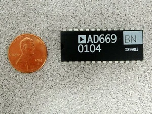 Dispositivi Analogici 16-Bit Convertitore Digitale-Analogico, 28-PDIP, AD669BN, Nuovo Vecchio Stock - Foto 1 di 3