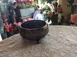 Vintage FENTON GRAPE & CABLE COBALT BLUE CARNIVAL GLASS 3 FOOTED BOWL VASE - Picture 1 of 5