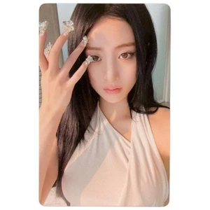 LE SERAFIM Yunjin - "HOT" 4th Mini Album Compact Ver Photocard #1 Kpop Official - Bild 1 von 2