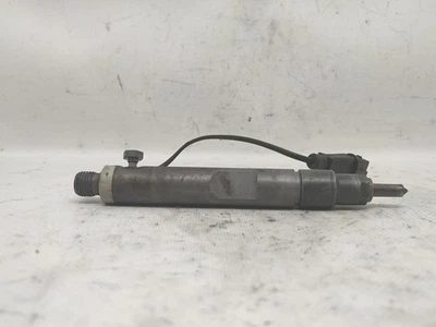 028130203F INJECTEUR / 2435585 POUR SKODA FABIA I SEDAN 6Y3 1.9 SDI - Photo 1/4