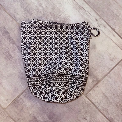 Vera Bradley Negro Geométrico Impermeable Bolso con Cordón Viaje Playa Gimnasio Lavandería Foto 1 de 4