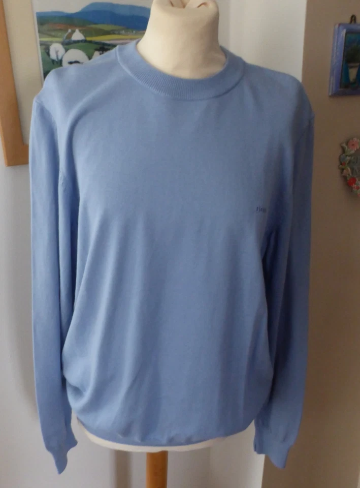 Hugo Boss jumper crew neck finest Italian yarn blue size Medium Large BNWOT - Image 1 of 4