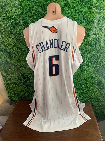 2009-10 Charlotte Bobcats Basketball #6 Tyson Chandler Game Worn Jersey 54+4 Cover
