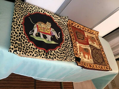 Lot of 2 Jim Thompson Cotton Doubled-Sided Animal Print Pillowcases ... 'RARE' - Image 1 of 4