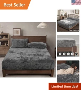 Queen Size Truly Velvet Fitted Sheet - Ultra Soft, Cozy, and Deep Pocket Design - Picture 1 of 11