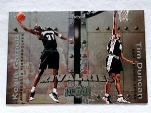 1999-00 Skybox Metal Rivalries Kevin Garnett, Tim Duncan #5 R Card - Bild 1 von 2
