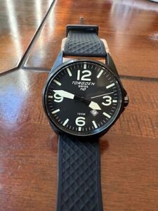  Torgoen   Men's  Watch T110 44mm Black Dial --PRE-OWNED