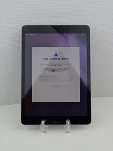 Apple iPad (8th Gen.) A2270 32GB, WiFi, 10.2 in - Space Gray - READ LOCKED - Picture 1 of 14