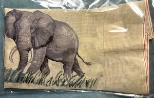 Pieza de proyecto inacabada Needlepoint de colección elefante poman aguja trabajo NUEVO - Imagen 1 de 8
