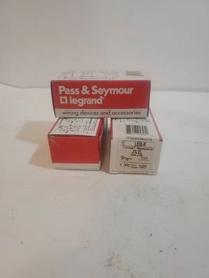 Lot Of 3 Pass & Seymour Legrand L530-R Turnlok Receptacle 30A 125V 2P 3W - Image 1 of 2