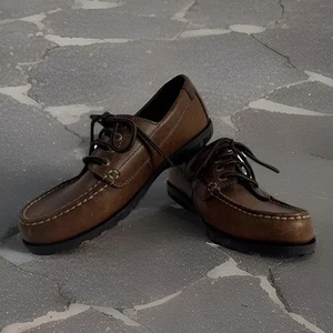 Eastland Brown Oxford Deck Shoes Kids Size: 6.5M. EUC - Picture 1 of 16