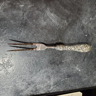 Antiguo tenedor de plata esterlina repousse para servir 8 1/2" #332 Foto 1 de 4