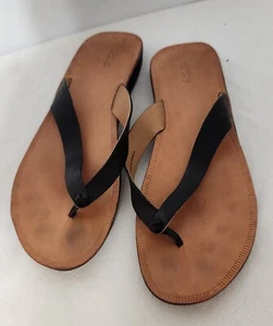 OLUKAI SAMPLE 20285 WOMEN'S LOEA LEATHER FLIP FLOP THONG SANDAL US 10 Black/Tan - Picture 1 of 5
