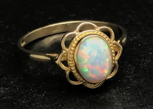 cultured opal ring 9ct gold oval size P 1/2 / US 7 3/4. New. Gift box. - Picture 1 of 12