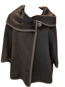 Cinzia Rocca Italy Haired Baby Llama Double Face Black Cape, 6 NWT - Picture 1 of 7