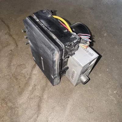 Conjunto de módulo ABS bomba de freno antibloqueo Nissan Frontier 2005-2011 OEM Foto 1 de 4