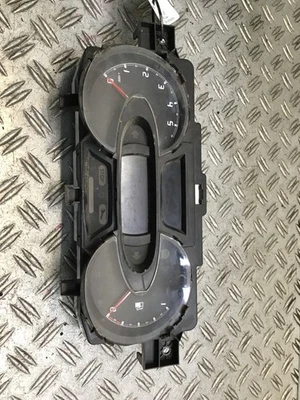 Tacho Renault Trafic III Kasten 1.6 dCi 120 88kW 120PS 248106404R Kombiinstrume - Bild 1 von 2