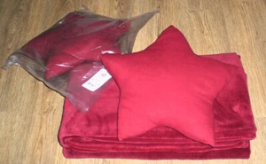 Kuscheldecke Lumaland bordeaux rot 220 x 240 cm + 2 Kissen Sterne 40 cm TOP! - Bild 1 von 2