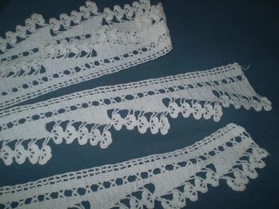 vintage old nahd made knitted lace color white length  83  inch width 2 . 6 inch - Image 1 of 4