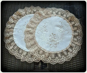 16" Doilies Lace Embroidered Set of Two Round Natural Beige Neutral - Picture 1 of 3