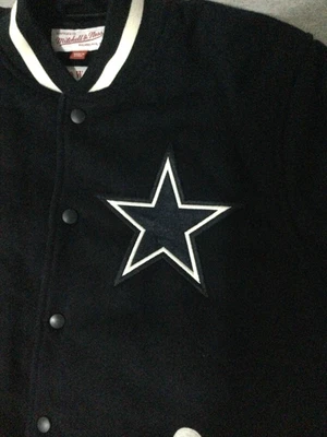 Auténtica chaqueta Mitchell & Ness Dallas Cowboys Throwback Varity talla pequeña Foto 1 de 4