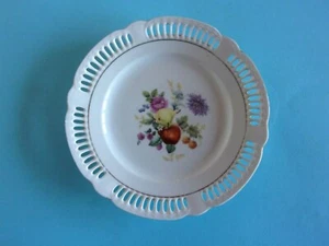 ANTIGUO PLATO DE PORCELANA AVANCE - FLORES - FRUTAS DE JARDÍN - Imagen 1 de 3