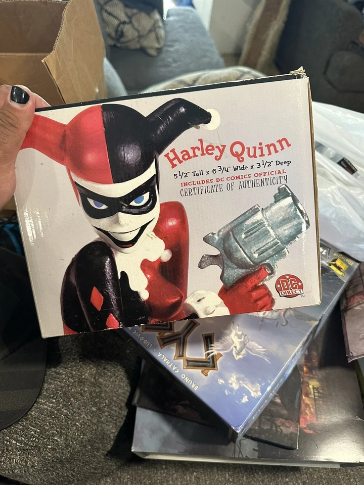 DC DIRECT Harley Quinn Edición Limitada Estatua Bruce Timm Batman Serie Animada Nueva Foto 1 de 3