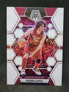 2022-23 Panini Mosaic ROBIN LOPEZ White Sparkle Prizm - Cleveland Cavaliers - Picture 1 of 2