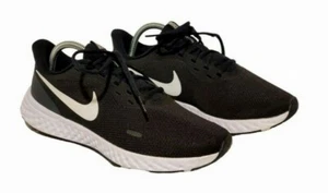 Nike Revolution 5 BQ6714-003 Men's Sneakers Running Shoes Sz 8 W - Black/White - Picture 1 of 8