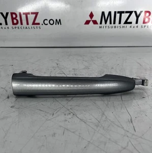 Front Left Door Handle for Mitsubishi DELICA D5 CV2W 2.0 - Picture 1 of 11