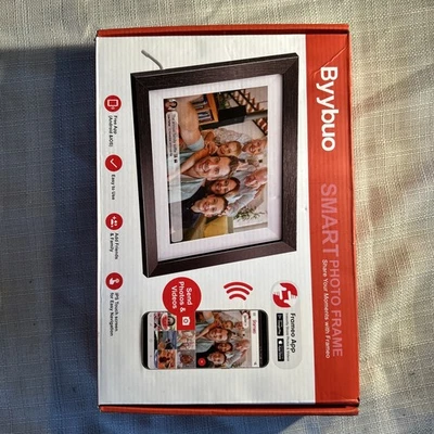 Byybuo SMART Photo Frame Share Frame 8" - New With Box - Image 1 of 2