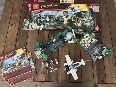 LEGO Indiana Jones 7623 Temple Escape 100% COMPLETE With Box Gold Idol - Image 1 of 4