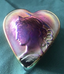 Vintage Robert Held Paperweight Red Iridescence - Picture 1 of 8