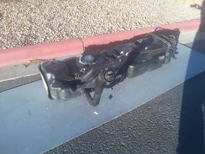 10-18 FREIGHTLINER MERCEDES SPRINTER W906 3.0L DIESEL FUEL TANK RESERVOIR OEM - Image 1 of 4