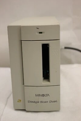 MINOLTA DIMAGE SCAN DUAL F-2400 FILM SCANNER MADE IN JAPAN - Image 1 of 4