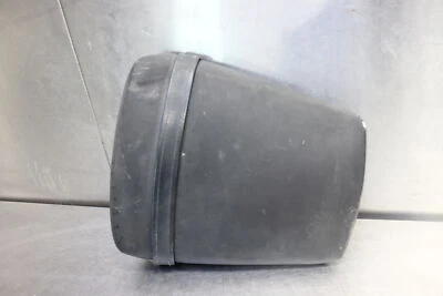 99-02 YAMAHA YZF R6 Rear Passenger Seat - Imagem 1 de 4