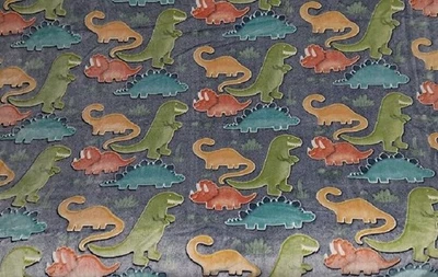 Dinosaurs Glow in the Dark Luxury Plush Gift Fleece Throw Blanket T-Rex SOFT New - Image 1 of 4