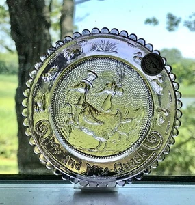 Vtg Pairpoint Glass Light Lavendar Cup Plate Mr. & Mrs. Quack - Thornton Burgess - Picture 1 of 8