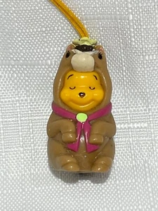 Disney Tomy Yujin Danglers Winnie The Pooh Peek A Pooh Charm Figurine - Picture 1 of 2