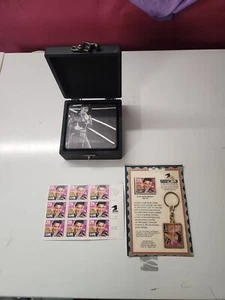 Vintage Elvis Presley Collection - Picture 1 of 11