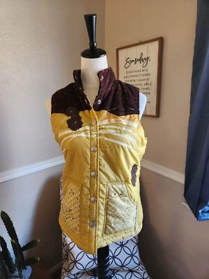 True Religion Vest Womens -L  Gold Lightweight Button Up Embellished Distressed - Image 1 of 4