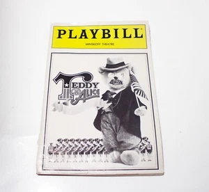 Teddy & Alice Playbill Minskoff Theatre New York novembre 1987 musical Len Cariou - Foto 1 di 7