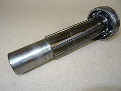 Hohlwelle  Getriebe Hanomag Perfekt 401 Bj.1967 Traktor Schlepper Getriebewelle - Bild 1 von 4