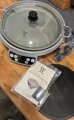 TODD ENGLISH 1800W INDUCTION W/14" GRILL PAN & TRIVET Gray New - Image 1 of 4