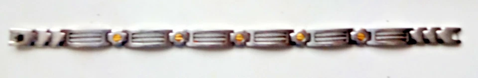 Brazalete para Hombres Oro Sólido 18k Tornillos Amarillos Cable Acero Inoxidable Tono Plata 9" Foto 1 de 4